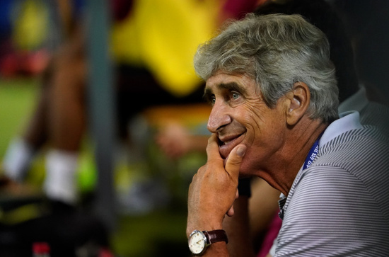 包含华夏幸福战平亚泰—保持不败避免失利取得稳定的词条