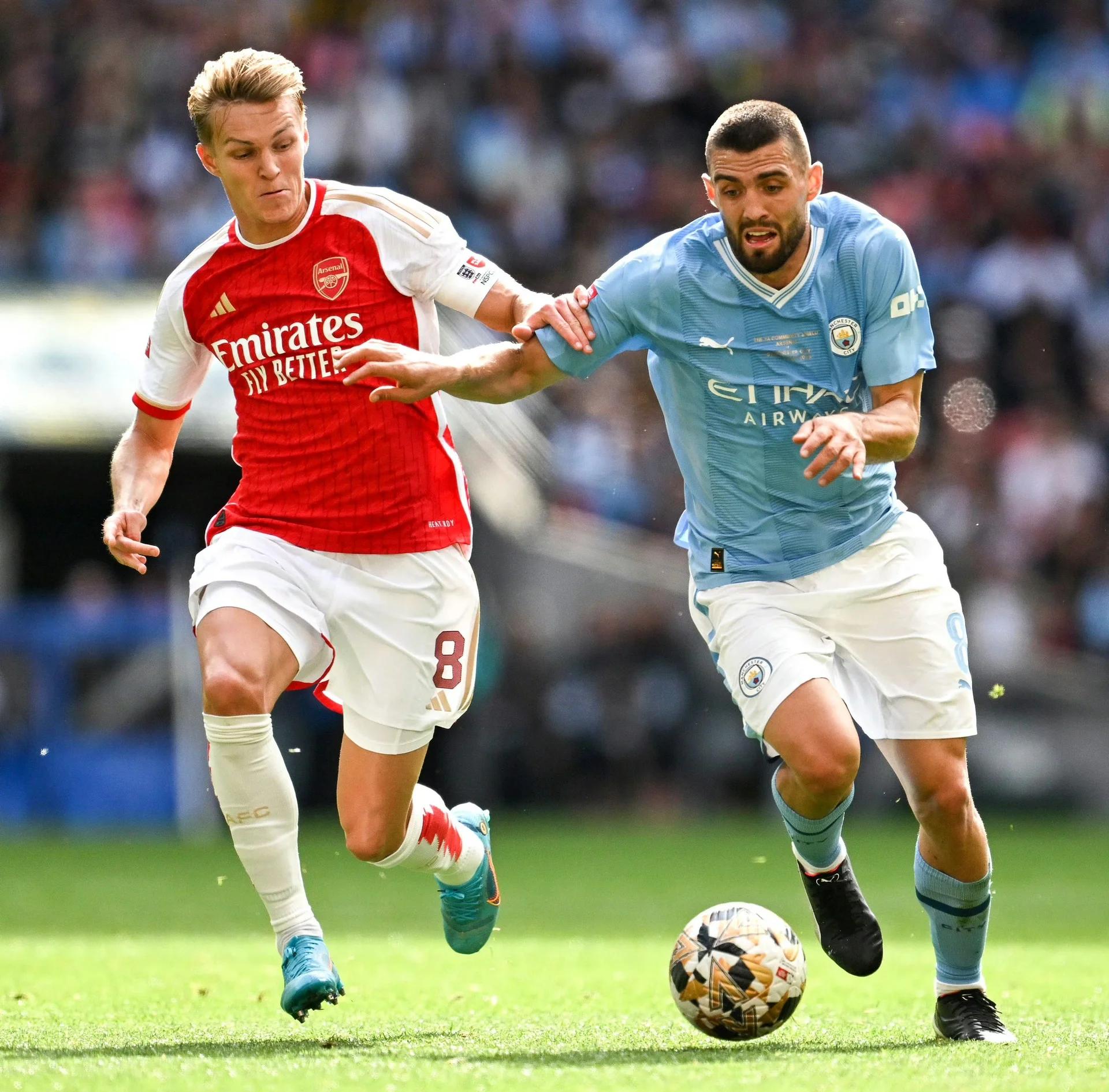 曼城遭遇两连败：卫冕冠军困境重重